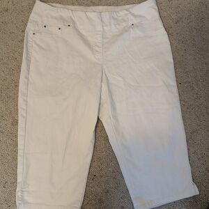 White Cropped Pants